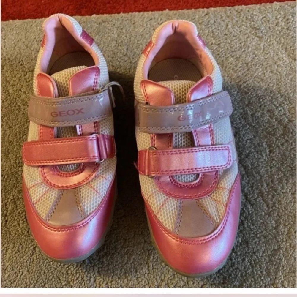 Geox Kids' toddler Pink Sneakers size 12 Eur 30